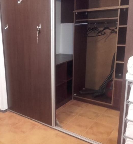 Garsonieră decomandată în Est