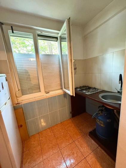 Garsonieră semidecomandată, mobilată în Rogerius