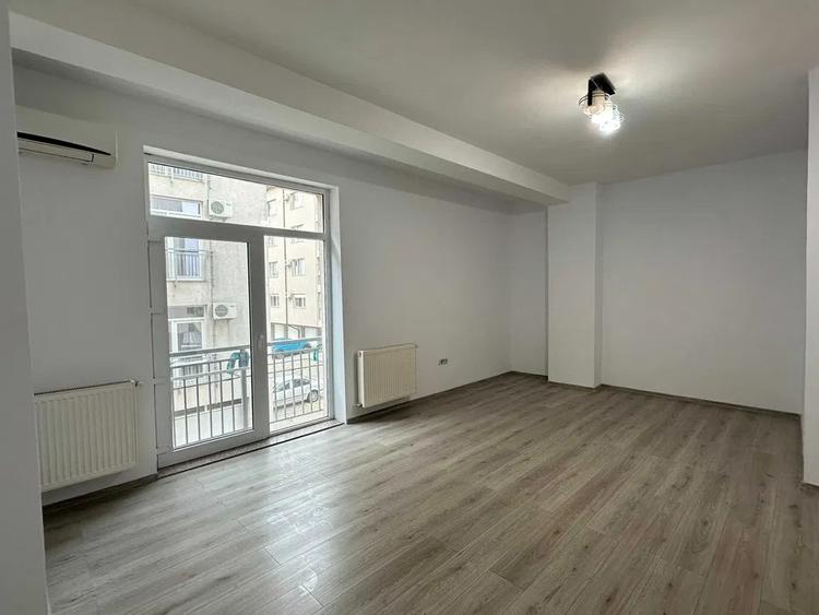 Apartament cu 2 camere decomandat în Inel II