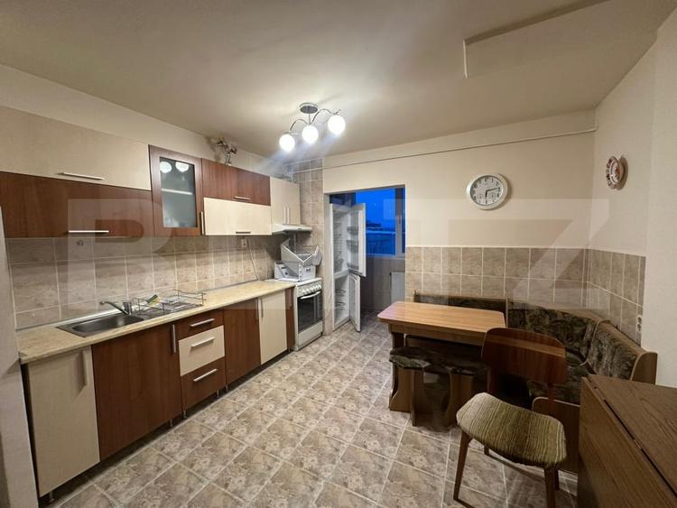 Apartament cu 2 camere decomandat, mobilat în Zorilor