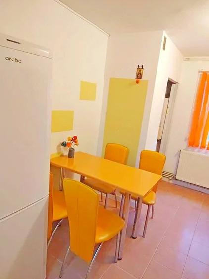 Apartament cu 3 camere decomandat în Bucovina