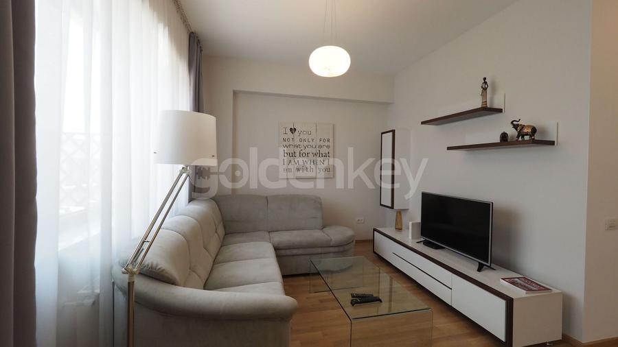 Apartament cu 3 camere semidecomandat, mobilat în Herăstrău