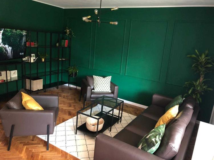 Apartament cu 4 camere decomandat în Drumul Carului