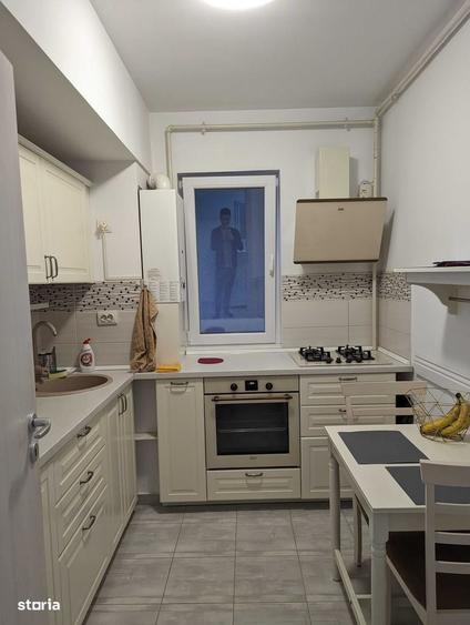 Apartament cu 2 camere decomandat în Păcii