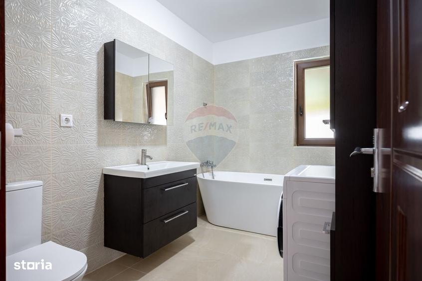 Casă cu 4 camere în Centură
