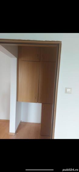 Apartament cu 2 camere semidecomandat în Ferentari