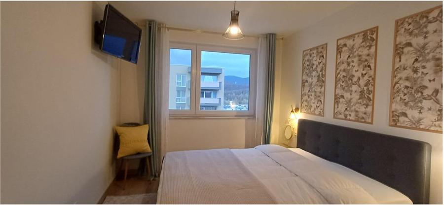 Apartament cu 2 camere decomandat, mobilat în Răcădău