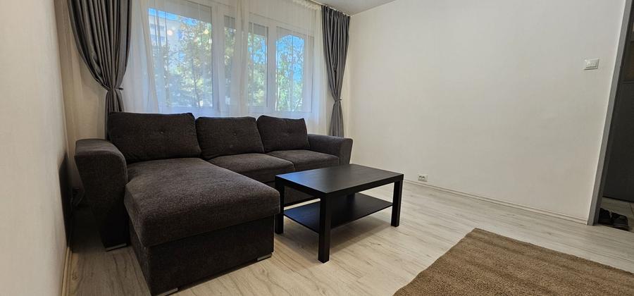 Apartament cu 2 camere semidecomandat în Astra