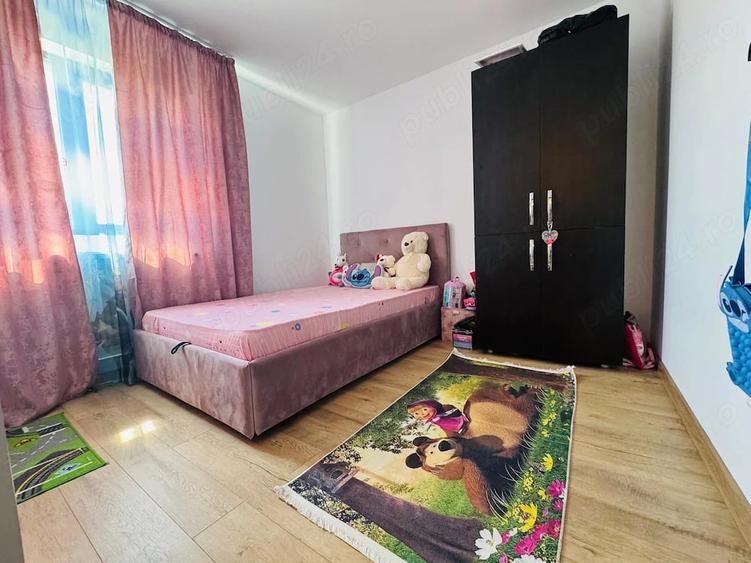 Casă cu Teren 200 Mp în Central