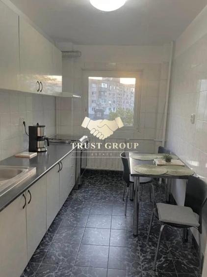 Apartament cu 2 camere decomandat în Crângași