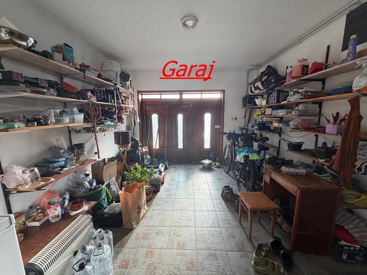 Casă cu 4 camere cu Garaj în Ultracentral