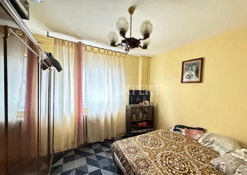 Apartament cu 3 camere decomandat în Câmpia Libertății