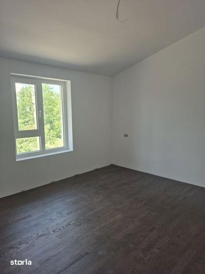 Casă cu 2 camere cu Teren 80 Mp în Giroc