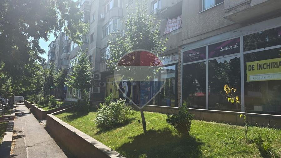 Spațiu comercial cu vad in zona Salaj - 13