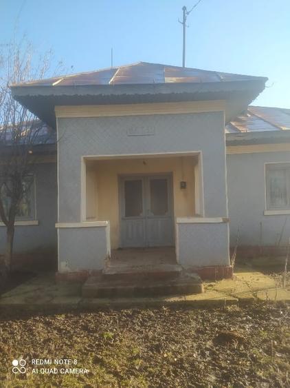 Casă individuală cu 5 camere cu Teren 2899 Mp în Munteni-Buzău