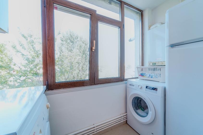 Apartament cu 3 camere decomandat, mobilat în Km 4-5