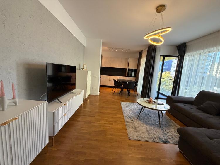 Apartament cu 2 camere decomandat, mobilat în Herăstrău