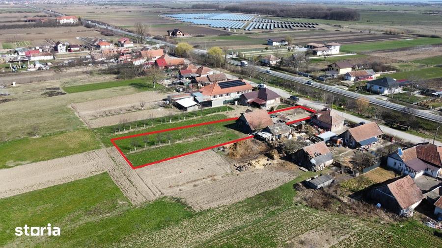Teren de 1400 mp, în Central