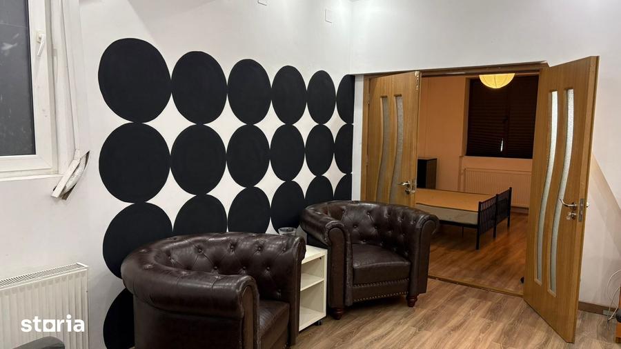 Apartament cu 3 camere în Victoriei