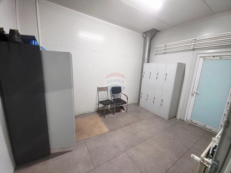 Spațiu comercial, de 530 mp, în Dumbrava