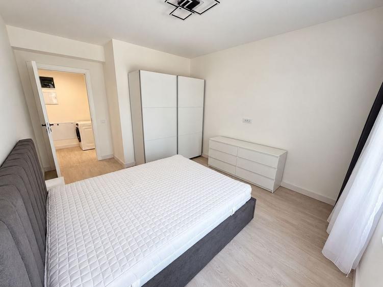 Apartament cu 2 camere decomandat, mobilat în Jiului
