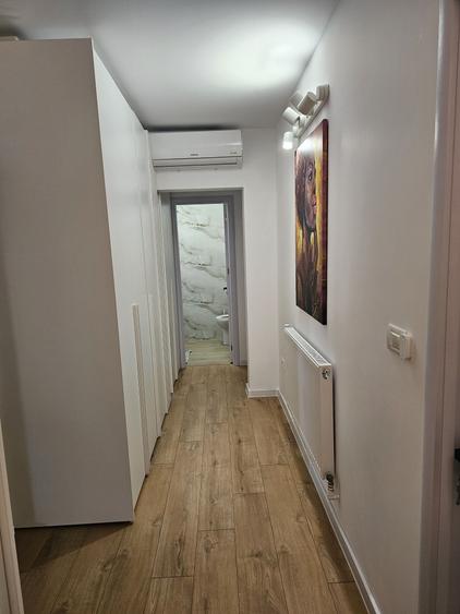 Apartament cu 4 camere decomandat în George Enescu