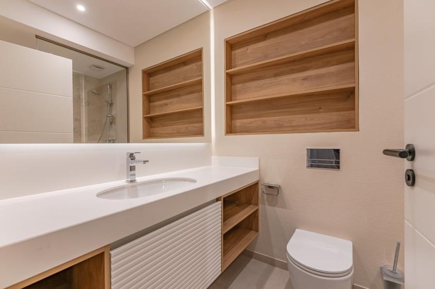 Apartament cu 3 camere decomandat, mobilat în Ultracentral