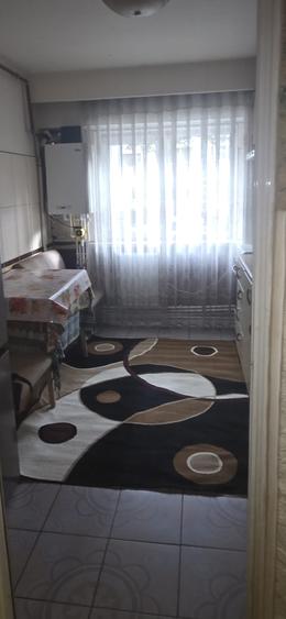 Apartament cu 2 camere decomandat în Inel II