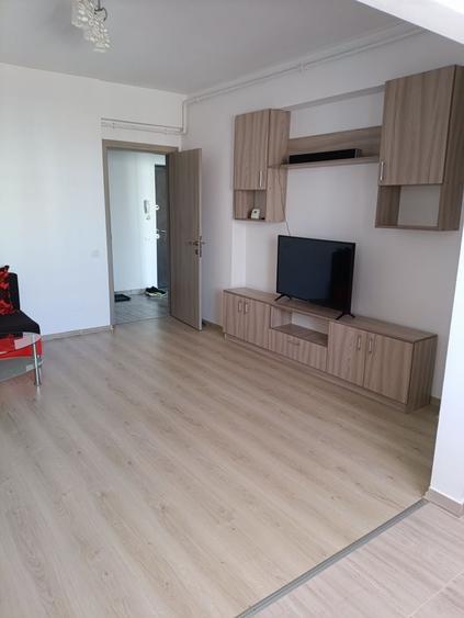 Apartament cu 2 camere decomandat în Berceni