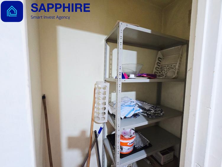 Apartament cu 3 camere decomandat în Obor
