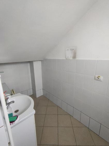 Spațiu comercial, de 49 mp, în Central