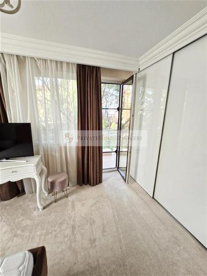 Apartament cu 2 camere semidecomandat, mobilat în Pipera