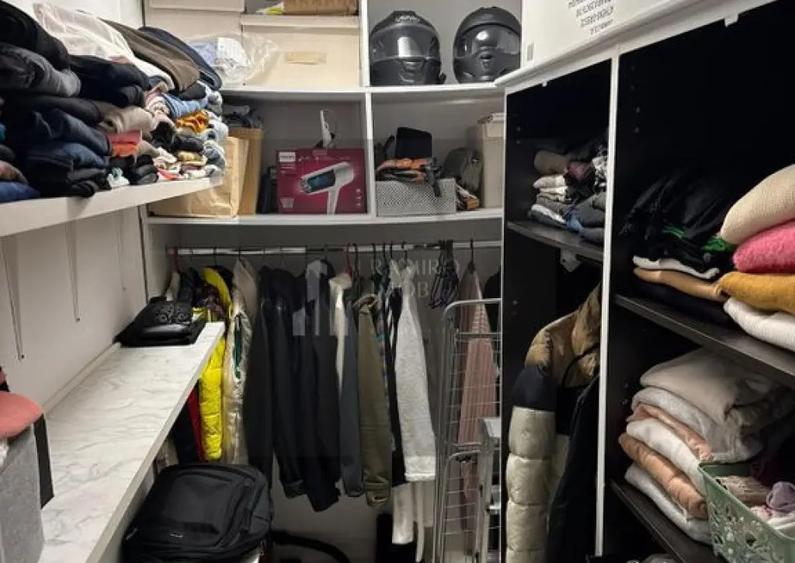 Apartament cu 2 camere semidecomandat, mobilat în Apărătorii Patriei