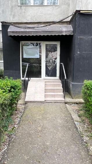 Spațiu comercial, de 34 mp, în Micro 6