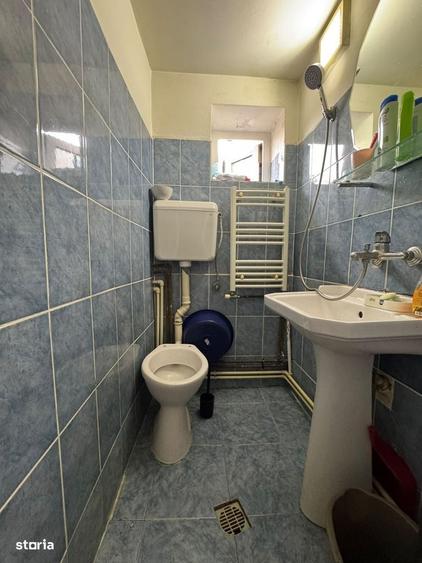 Apartament cu 3 camere în Mărgeanului