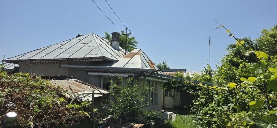Casă cu 2 camere în Central