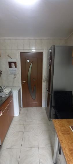 Apartament cu 2 camere decomandat în Banca Națională