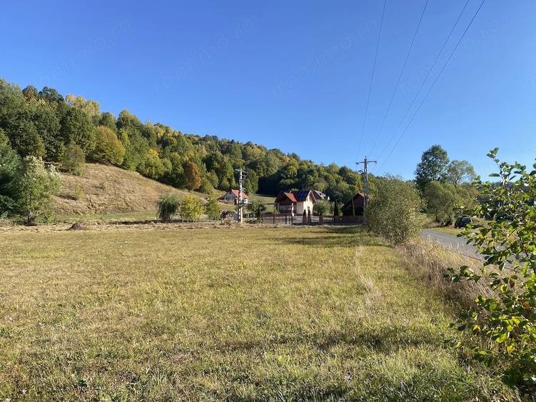 Teren de 2000 mp, în Băile Chirui