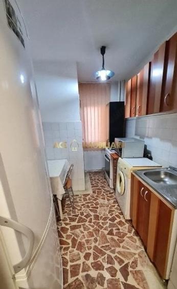 Garsonieră decomandată, mobilată în Drumul Taberei
