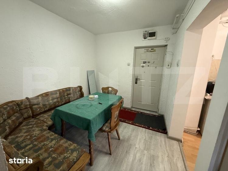 Apartament cu 2 camere în Micro 15