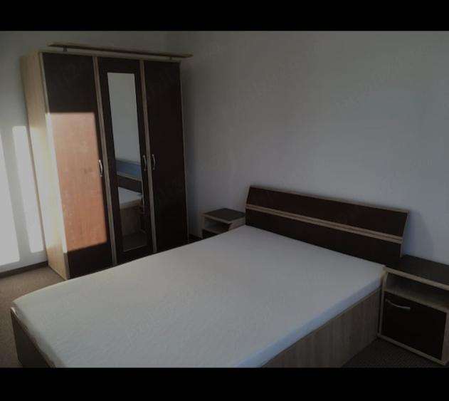 Apartament cu 2 camere decomandat în Complex Studențesc