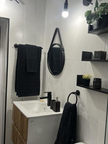 Casă cu 2 camere cu Teren 50 Mp în Central