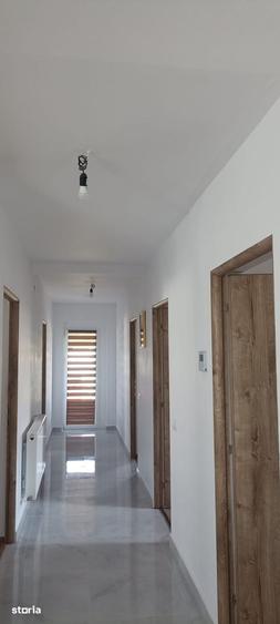 Casă cu 4 camere cu Teren 390 Mp în Ciorogârla