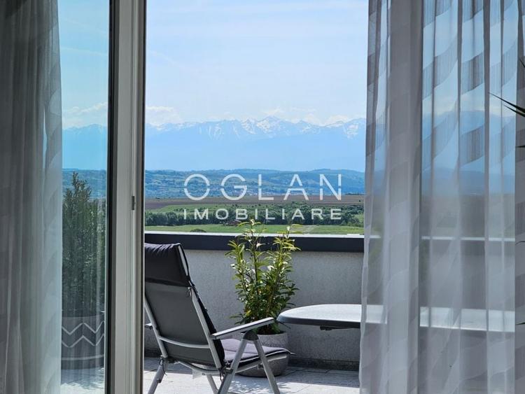 Penthouse cu 3 camere decomandat, mobilat în Șelimbăr