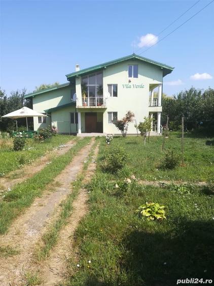 Casă cu 7 camere cu Teren 2061 Mp în Central