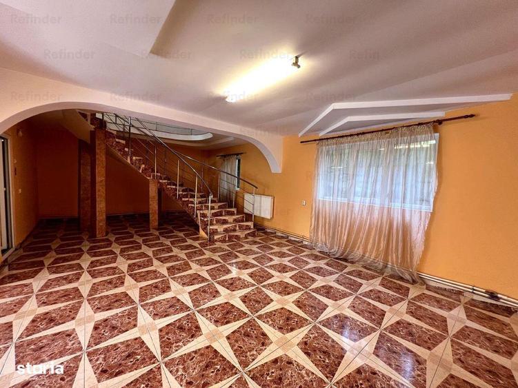 Casă cu 4 camere cu Canalizare în Vitan