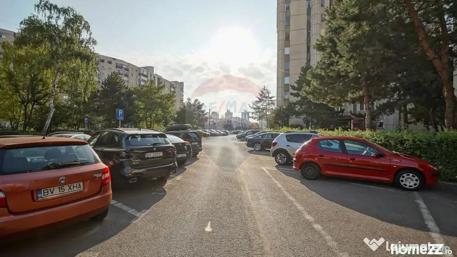Apartament cu 3 camere decomandat în Griviței