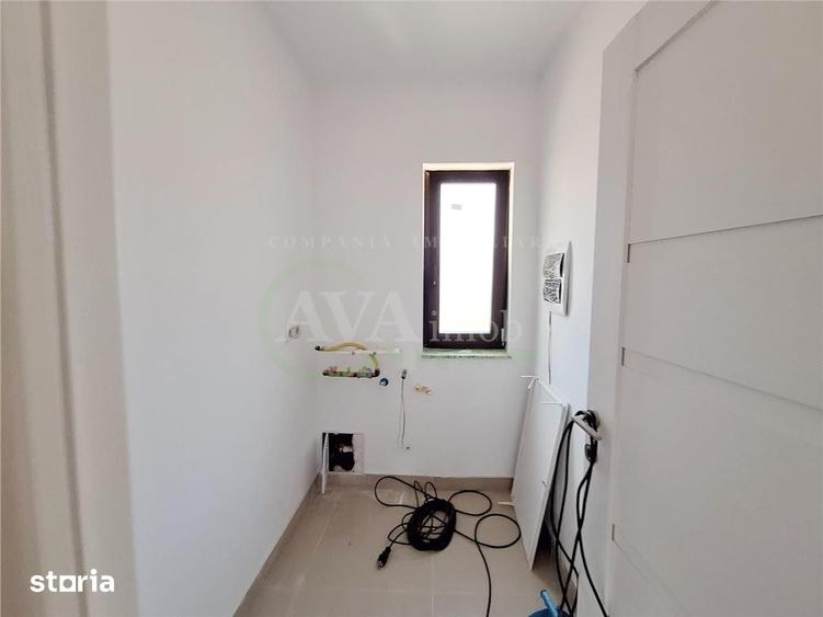 Casă cu 4 camere cu Teren 470 Mp în Republicii