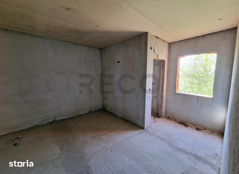 Spațiu comercial, de 470 mp, în Remetea