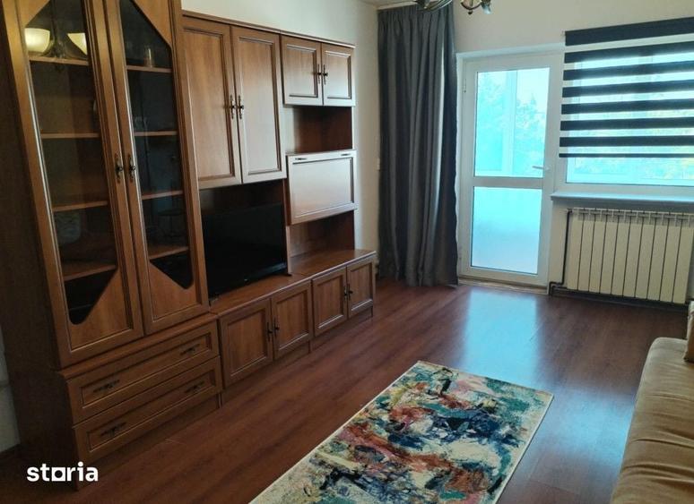 Apartament cu 2 camere decomandat în Independenței